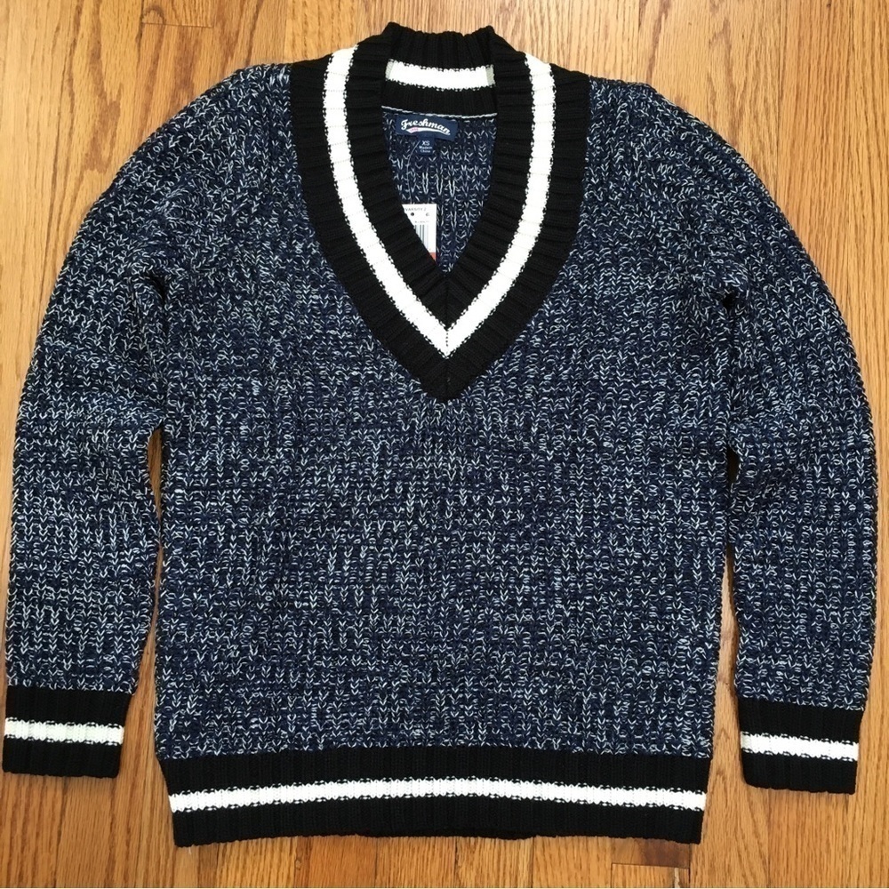 Freshman Varsity over size V-neck long sleeve chunky knit pull over sweater - Picture 13 of 16